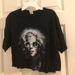 marilyn monroe black vintage cropped tee